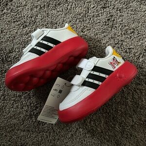 Toddler adidas Mickey Mouse